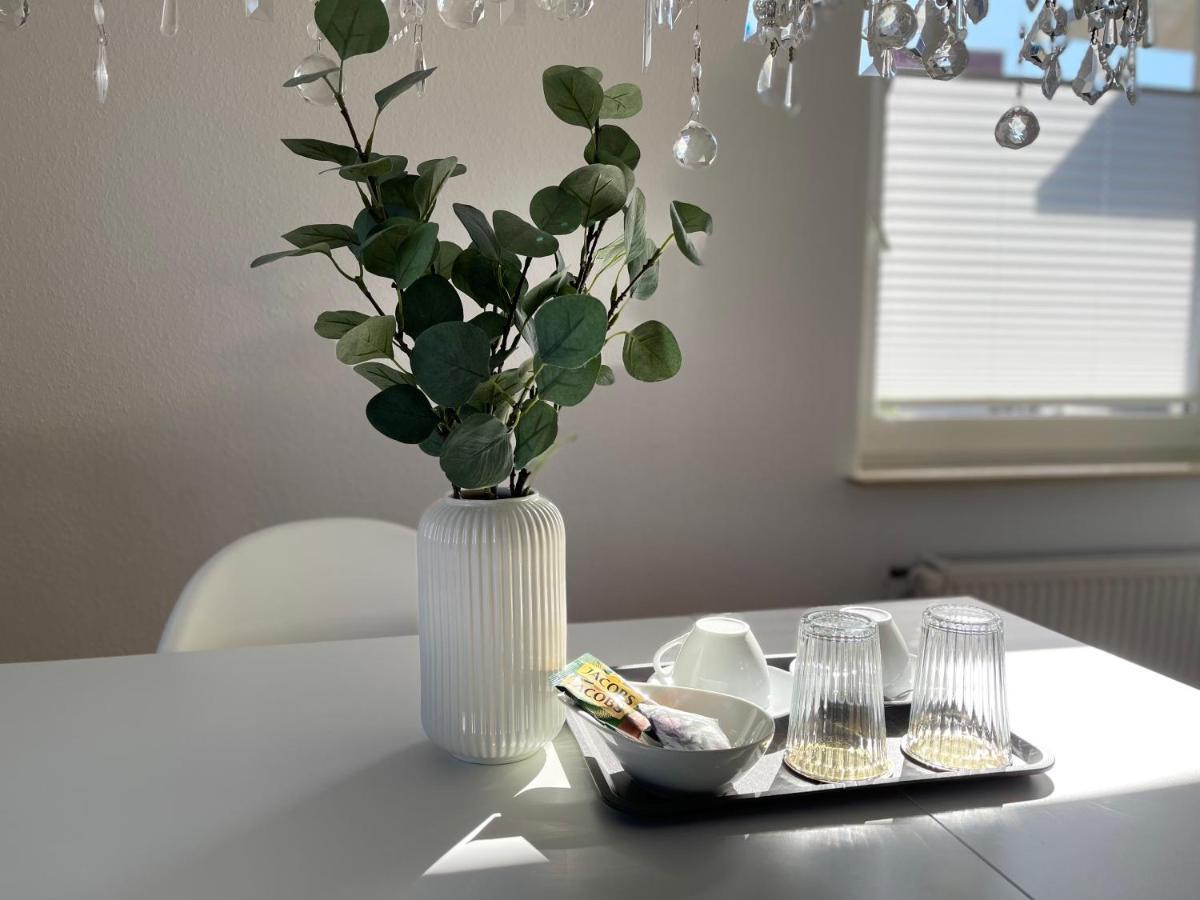 Bed and Breakfast Deichhuette Norddeich Экстерьер фото