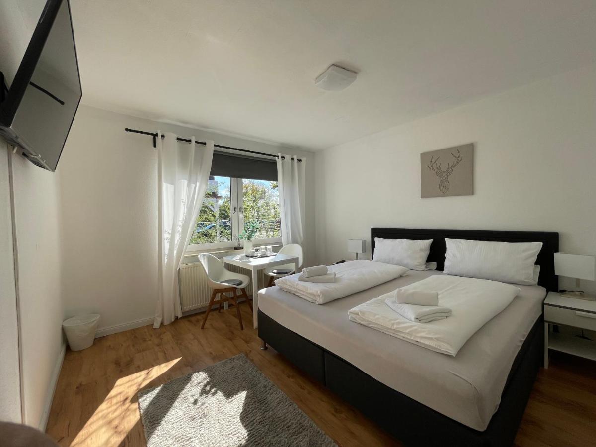 Bed and Breakfast Deichhuette Norddeich Экстерьер фото
