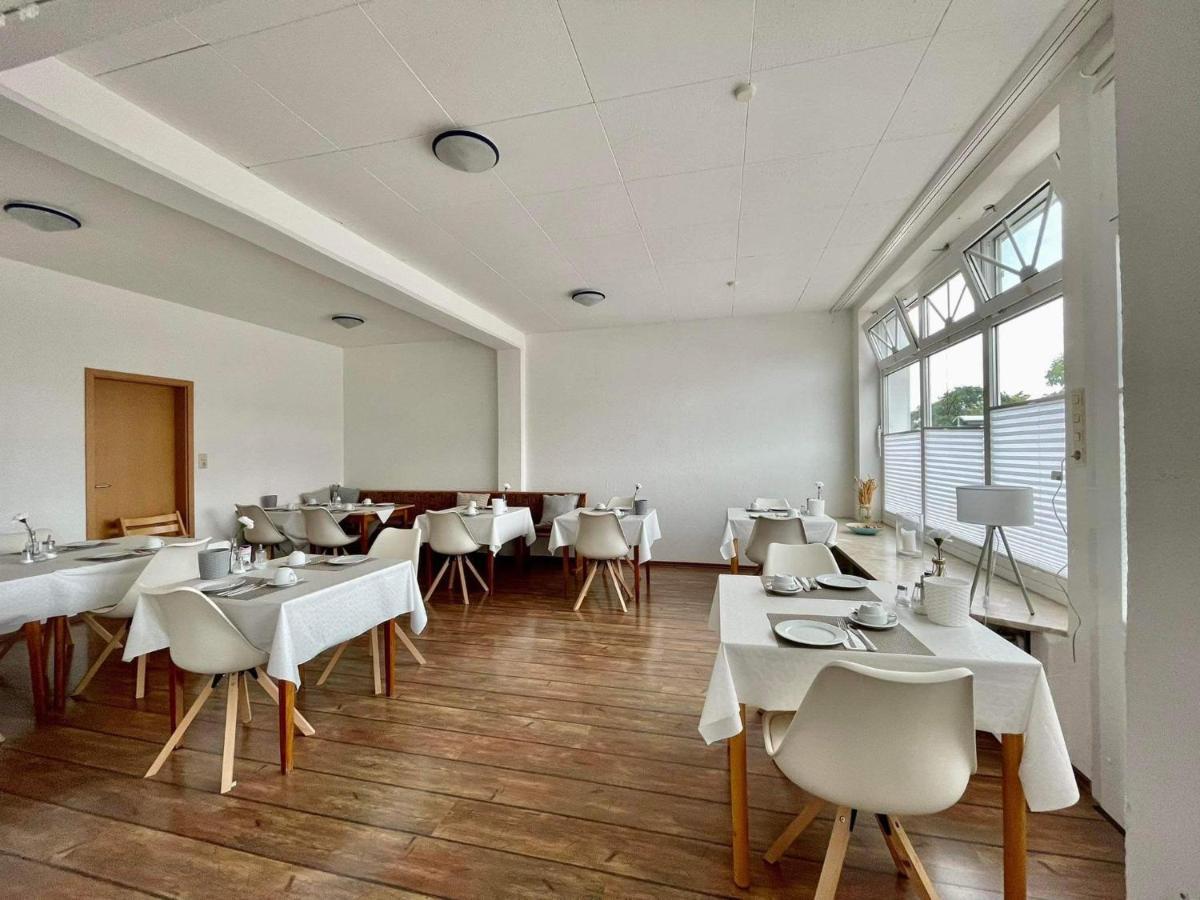 Bed and Breakfast Deichhuette Norddeich Экстерьер фото